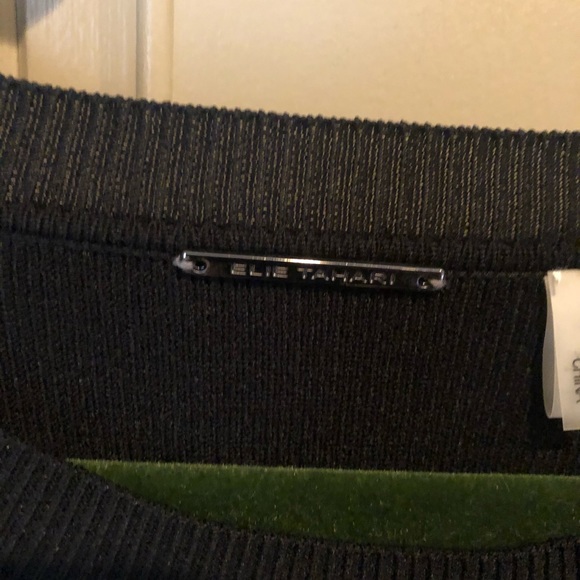 Elie Tahari fine gauge merino sweater - Picture 5 of 9